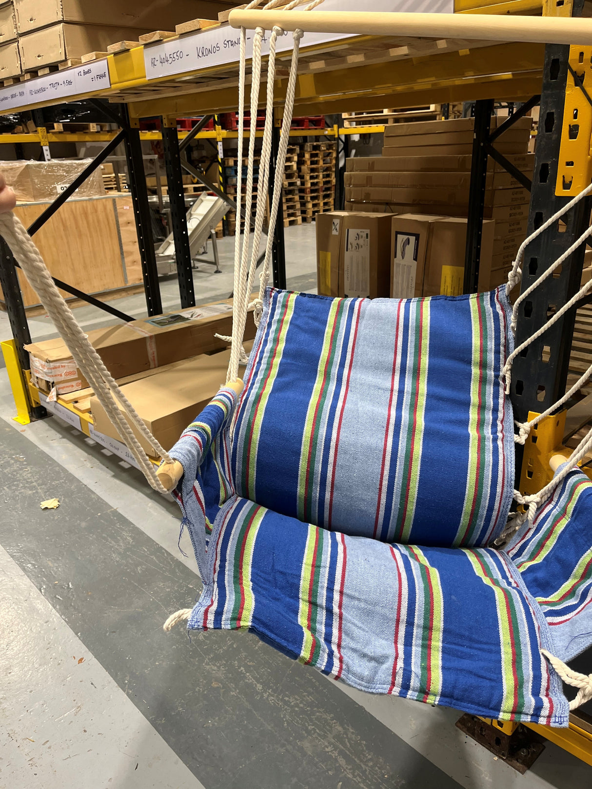 Palau Ocean hammock chair rope not attached properly
