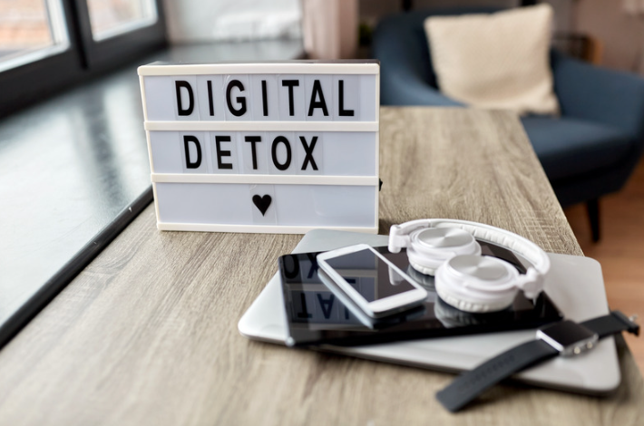 Hammocks and Digital Detox: Weaving Mental Wellness