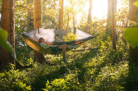 A Beginner's Guide to Hammock Meditation - Simply Hammocks