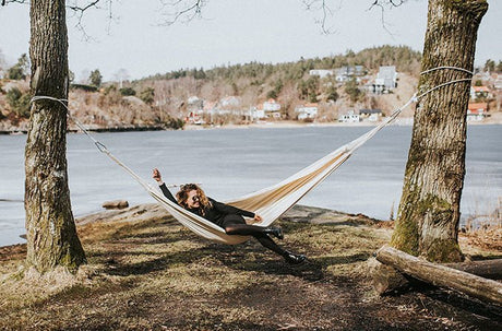 Can I hang my hammock from a tree? - Simply Hammocks