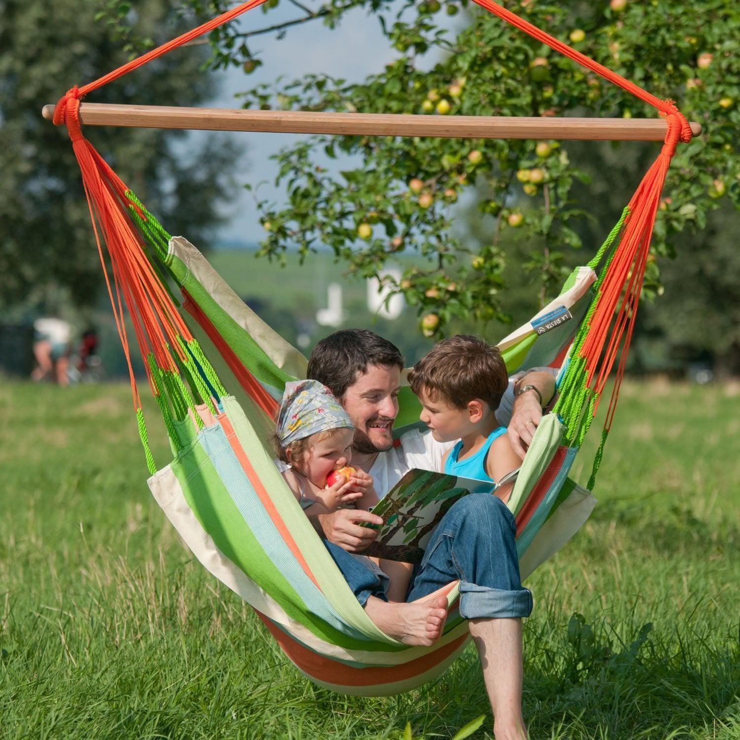 Get into the swing of Spring! | Simply Hammocks