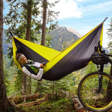 Adventurous Traveller - Simply Hammocks