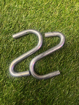 S hooks with dust